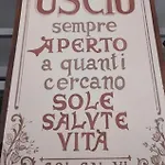 Casarinolaurino Among Cinque Terre Genova And Portofino 우스키오