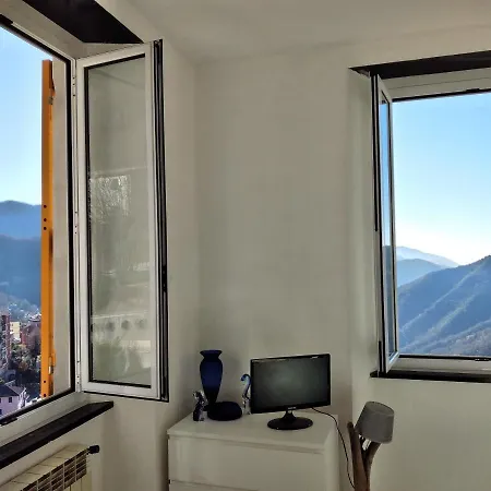 Casarinolaurino Valle Del Golfo Healthy Air Above The Sea Apartment Uscio