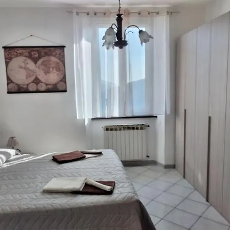 Apartment Casarinolaurino Valle Del Golfo Healthy Air Above The Sea Uscio