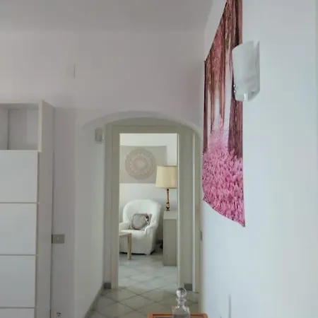 Casarinolaurino Among Cinque Terre Genova And Portofino * 우스키오