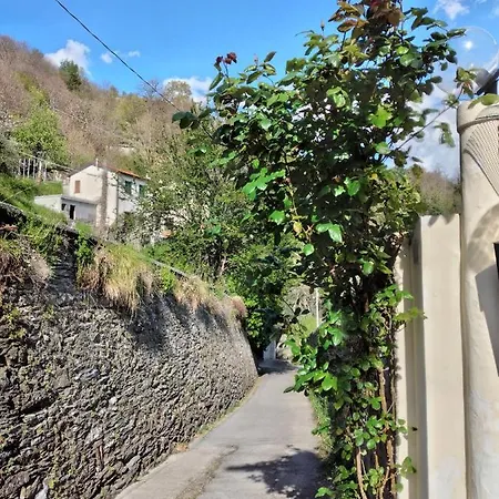 Casarinolaurino Valle Del Golfo Healthy Air Above The Sea * Uscio